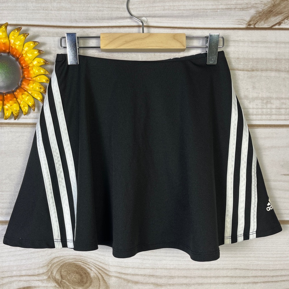 Adidas Girls Black White 3-Stripe Active Skort Size M 10/12 Athletic Skirt